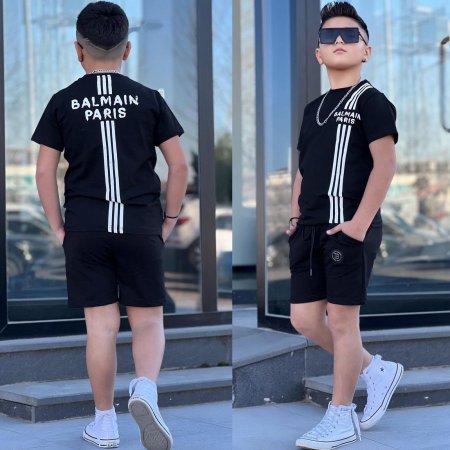 طقم Balmain paris